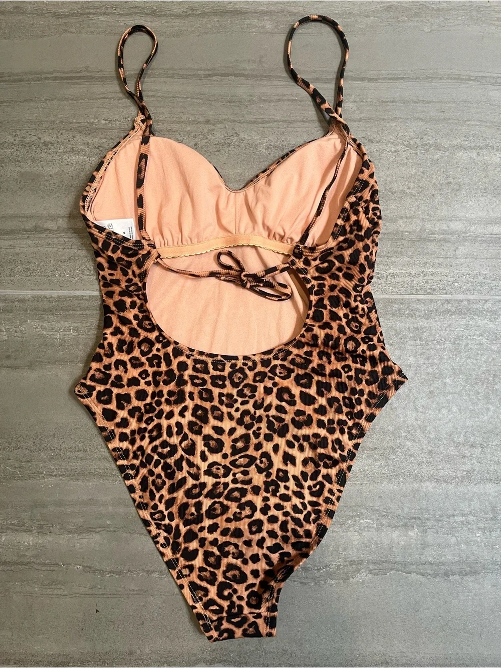 🖤 Wild Fable Leopard Print Swimsuit | M | Ribbed and Open Backed NWOT